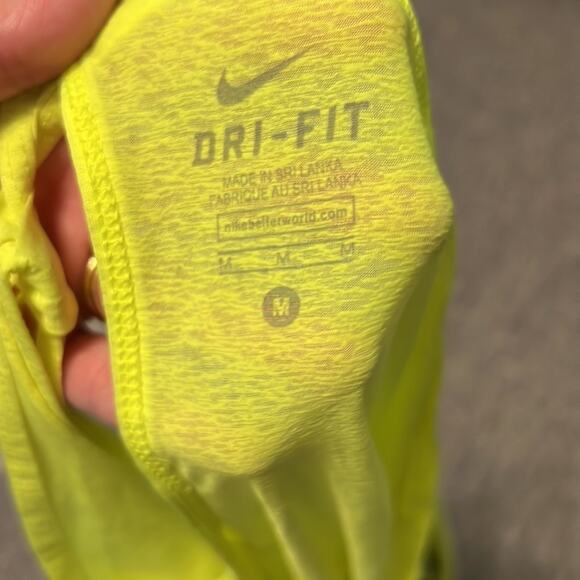 Neon Nike Women's Dri Fit Crossback Tank Top - VCU - Like New - Picture 6 of 6
